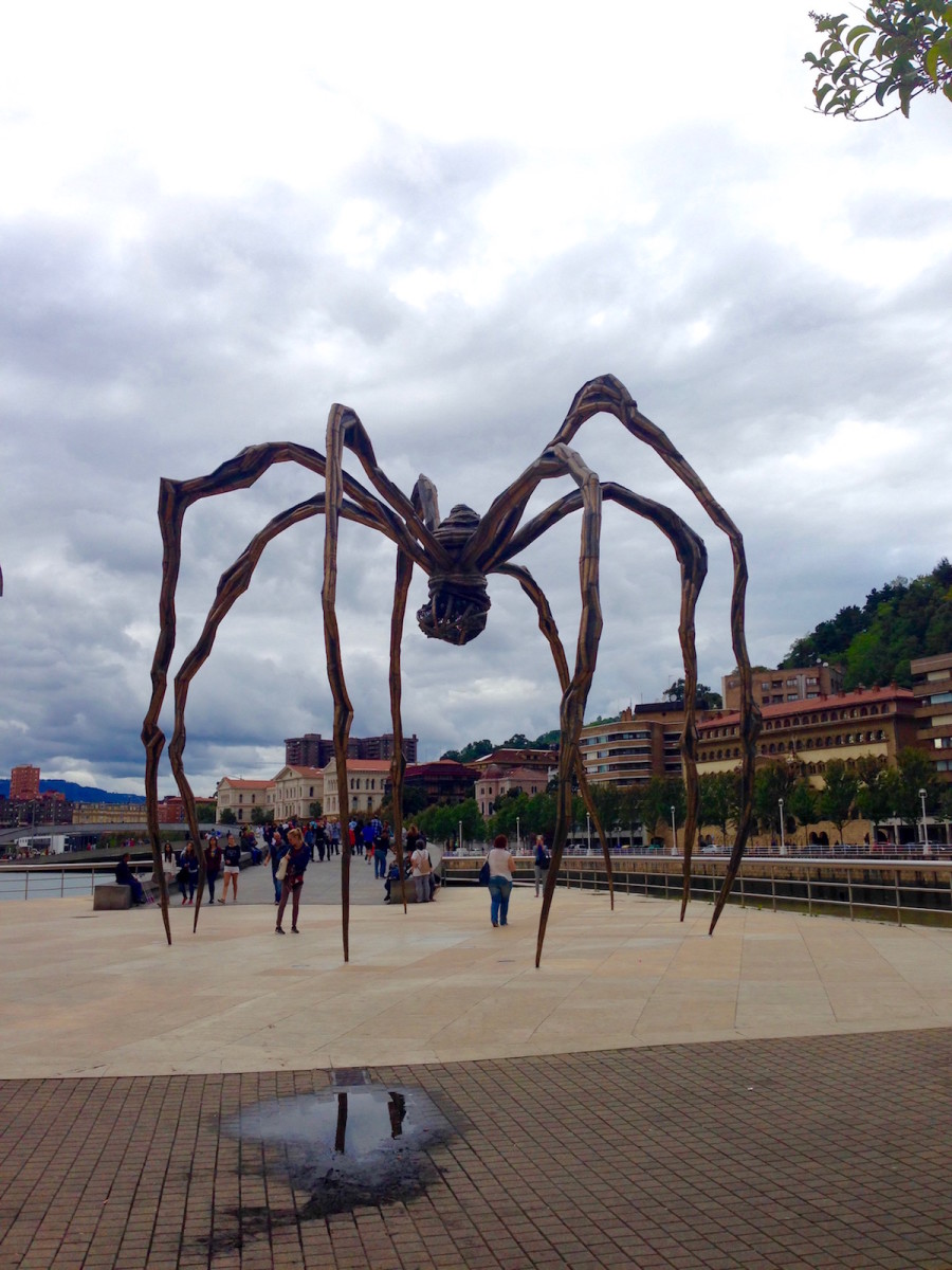 For a quirky and budget-friendly weekend in Spain, look no further than Bilbao! Check out the weekend guide to Bilbao! | https://passportandplates.com