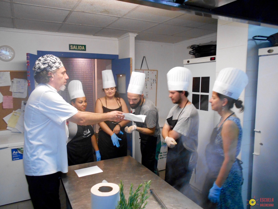 If you're looking for a local cultural activity to do while in Spain, check out the Escuela de Arroces y Paella Cooking Class in Valencia, Spain!