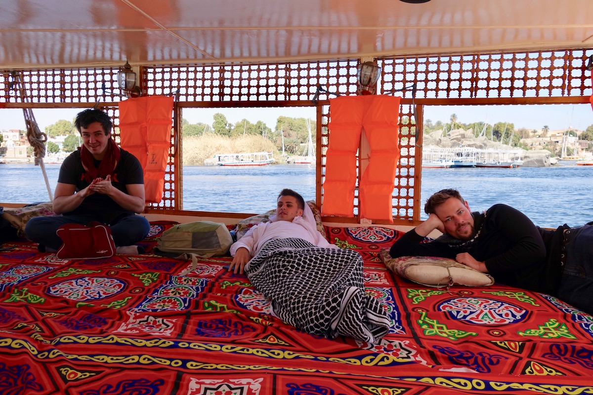 The time to cross Egypt off your bucket list is now, thanks to a favorable exchange rate and low tourism. The best way to do it? With a group tour - specifically with Geckos Adventures! Click to read my Egypt with Geckos Adventures Review and book your spot now! | https://passportandplates.com