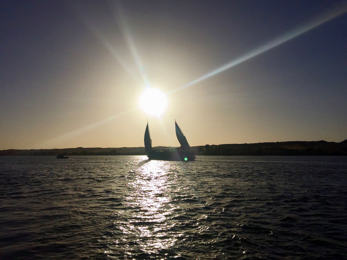 The time to cross Egypt off your bucket list is now, thanks to a favorable exchange rate and low tourism. The best way to do it? With a group tour - specifically with Geckos Adventures! Click to read my Egypt with Geckos Adventures Review and book your spot now! | https://passportandplates.com