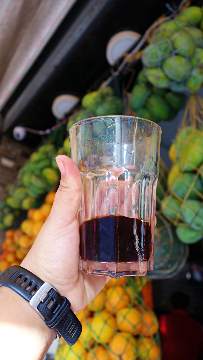 Fresh juice in a glass, part of the downtown Cairo food tour with Bellies en Route | https://passportandplates.com